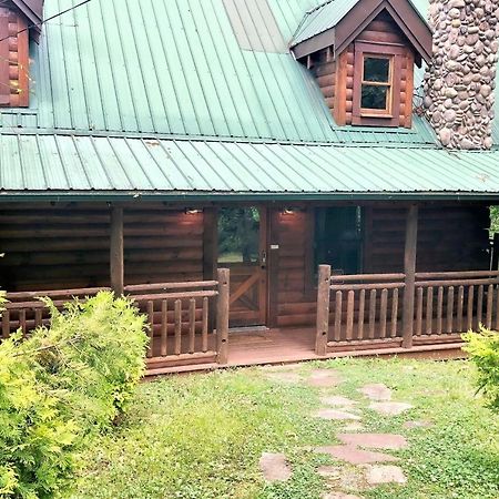 Bear Pleasures Villa แกตลิงเบิร์ก ภายนอก รูปภาพ